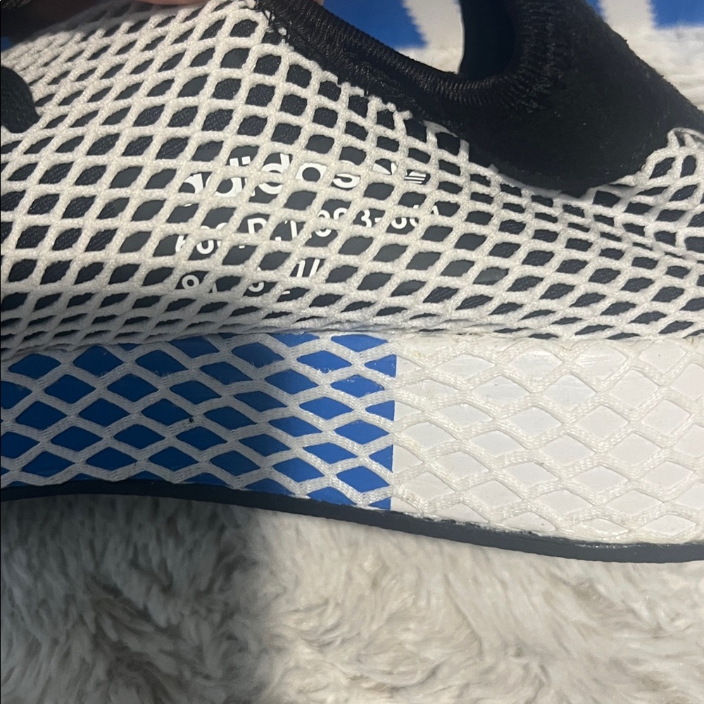 Adidas Deerupt Runners Men’s Sneakers - Picture 5 of 6